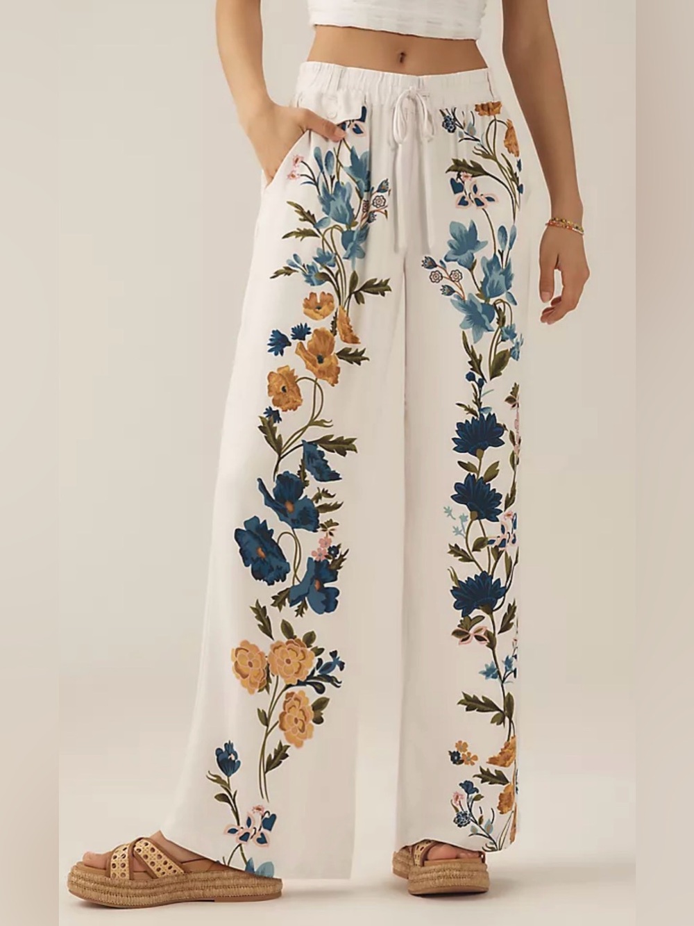 Anthropologie Printed Culottes Pants‎ Size XS Fairycore Tik Tok Famous Feminine